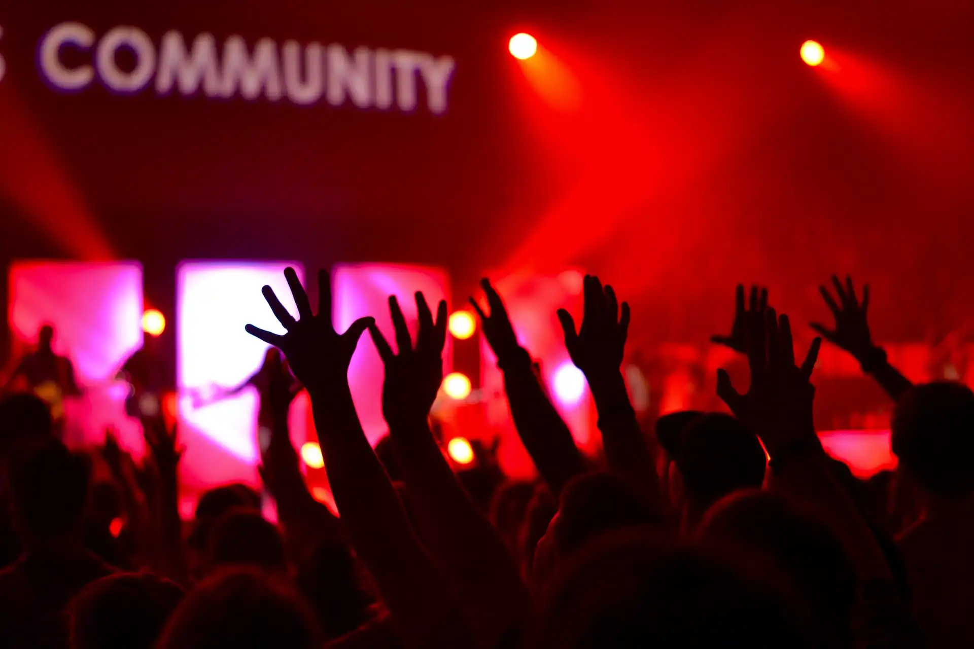 How to build a vibrant online community