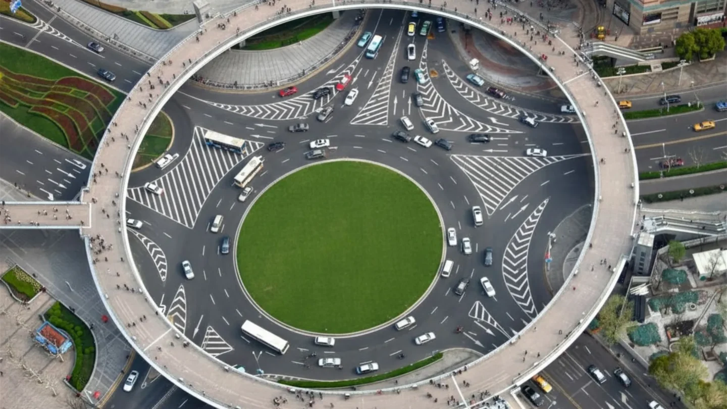 Huge roundabout filled with traffic